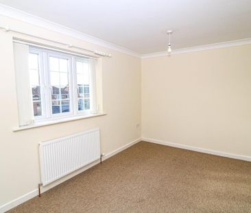 3 bedroom detached house to rent - Photo 5