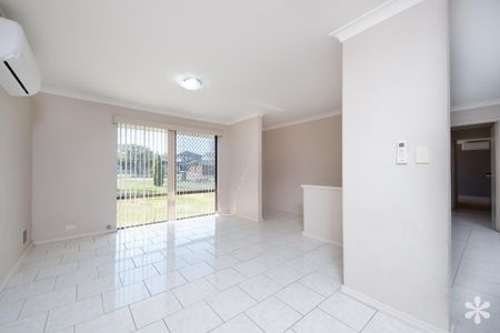 31 Collins Road - Photo 3