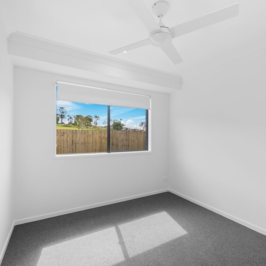 1/3 Verbier Way, Logan Reserve - Photo 1