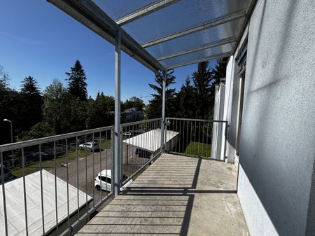 Gut aufgeteilte 2-Zimmer-Wohnung mit Balkon - Photo 3