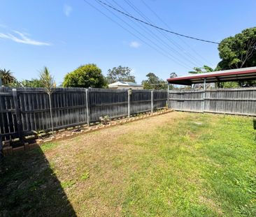Spacious 4-Bedroom Family Home - Photo 6