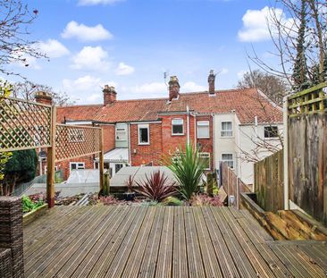 2 Bedroom House to let - Photo 5