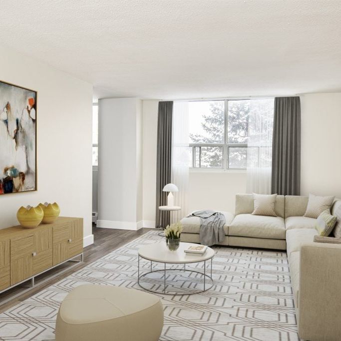 Golden Mile Apartments - Photo 1