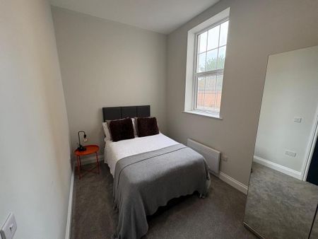 3 bedroom townhouse to rent - Photo 4