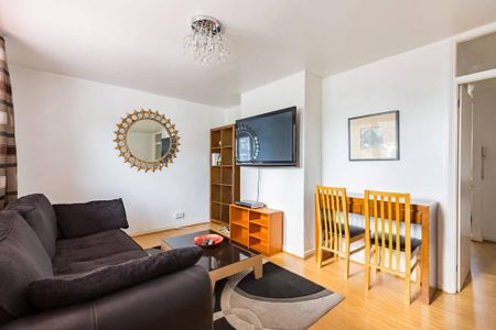 2 bedroom maisonette to rent - Photo 2