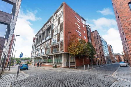 2 bedroom Apartment to let - Photo 3