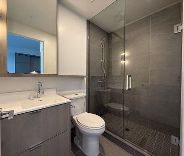 For Lease - 6 Greenbriar Road Unit# 517, Toronto, Ontario - Photo 1