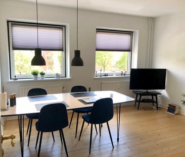 Lys og rummelig lejlighed i hjertet af Aalborg - Foto 2