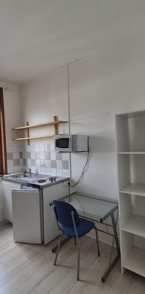 Location Appartement 1 pièce 11m² PECQUENCOURT 59146 - Photo 2