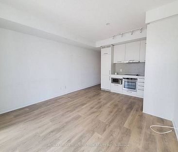 1 Bed & 1 Bath - ** Noir Condos ** - 87 Peter street - Photo 1