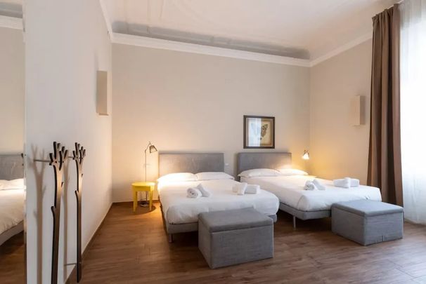 Corso di Porta Romana, Milan, Lombardy 20122 - Photo 1