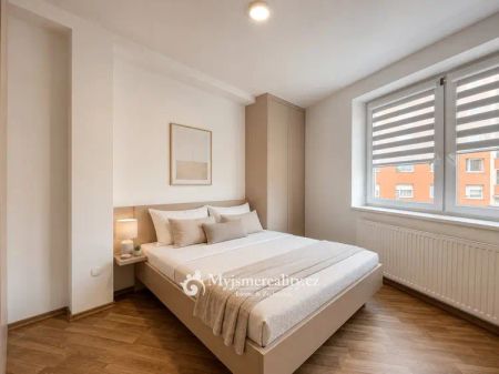 Pronájem kompletně zařízeného bytu 2+kk 48 m - Photo 4