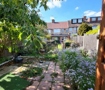 4 bedroom terraced house to rent - Photo 4