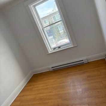 Grand 5 1/2 - Photo 1