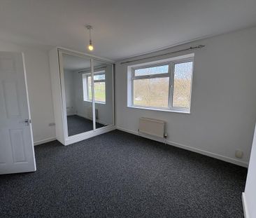 4 bedroom house to rent - Photo 1