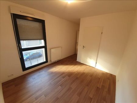 5 pièces - 95,07 m² - 1er étage - Colocation autorisée - Photo 5