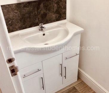 Kingswood Road, Manchester, M14 6SB - Photo 5