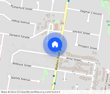 “Private driveway and parking” - Photo 1