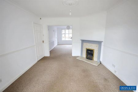 3 bedroom semi-detached house to rent - Photo 2