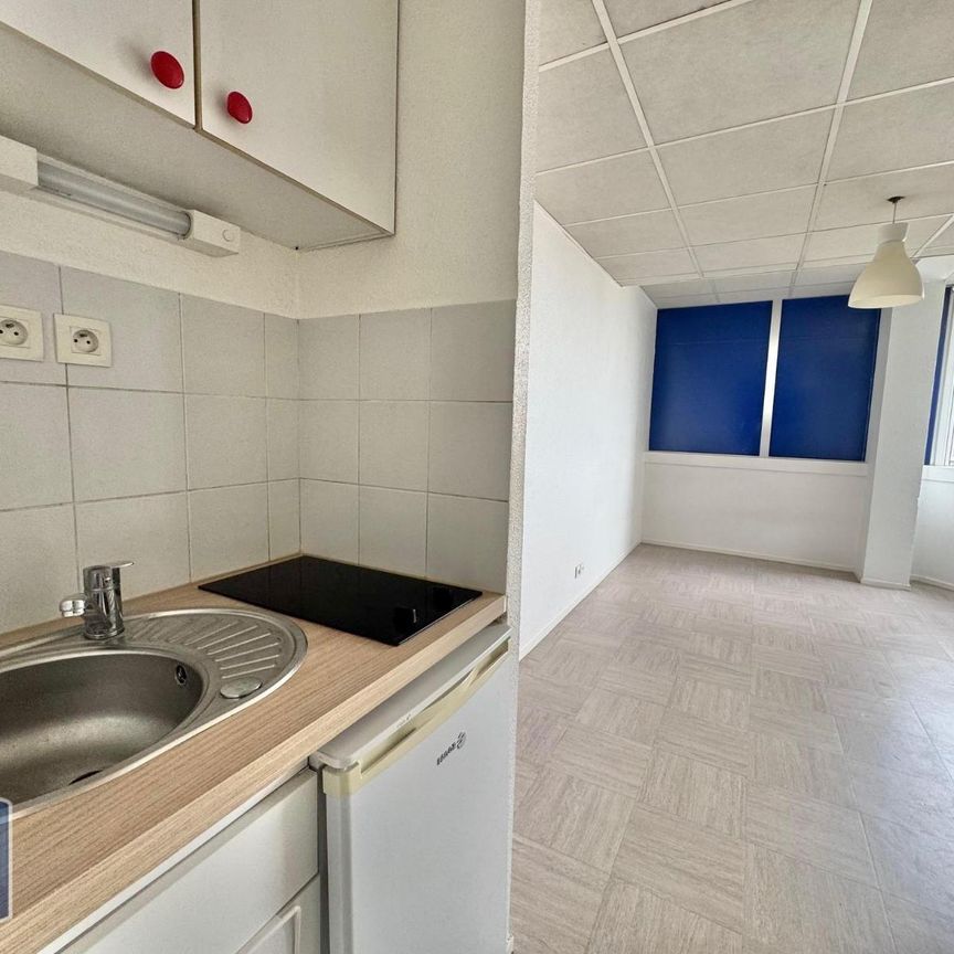 Location Appartement 1 pièce 20m² TOURS 37000 - Photo 1