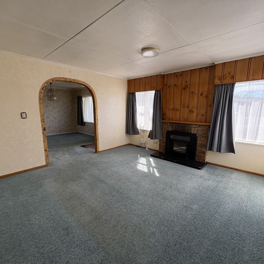 7 Bowling Road, Greenmeadows - Photo 1