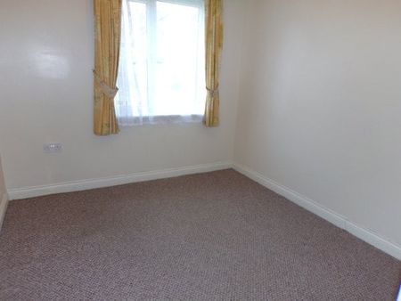 Mountbatten Close, Preston - Photo 2
