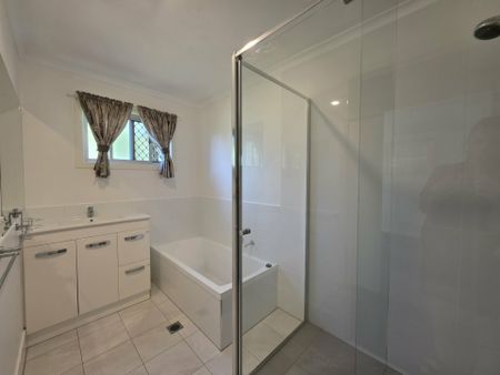 3-BEDROOM HOME IN CABOOLTURE - Photo 2