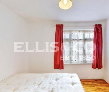 2 bedroom bungalow to rent - Photo 2