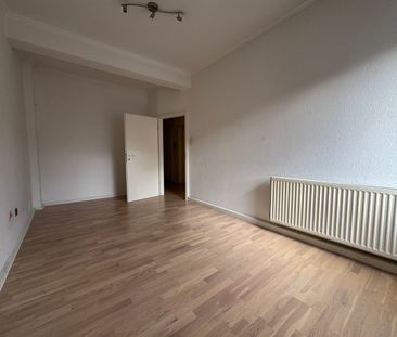 Charmante 2-Zimmer-Wohnung im Herzen der Düsseldorfer Altstadt - Photo 1