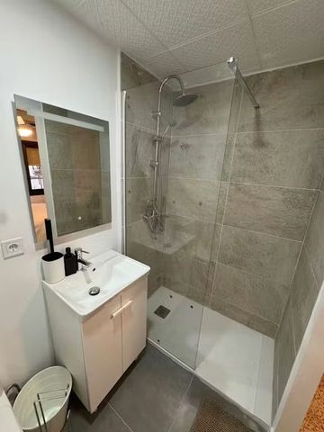 Avinguda dAusiàs March, Alaquàs, Valencian Community 46970 - Photo 2