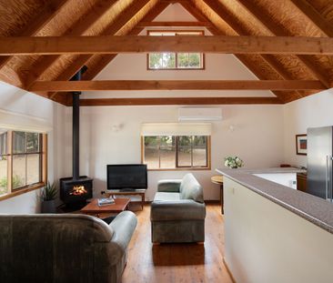 Mt Blackheath Retreat - Photo 2
