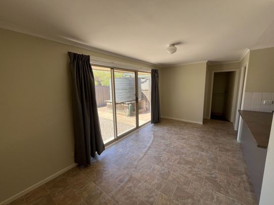 33 Hurcombe Crescent, Port Augusta West - Photo 1