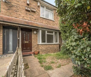 2 bedroom terraced house to rent - Photo 3