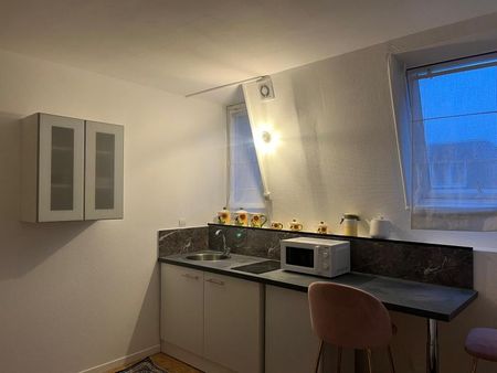 Appartement à Louer à LILLE 580 € - Photo 3