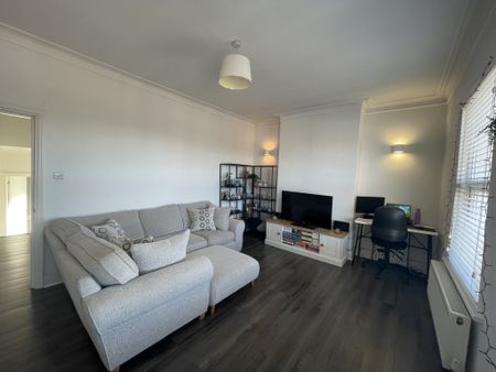 The Perfect Earlsfield Flat for a Couple to Rent in London, SW18 - Photo 5