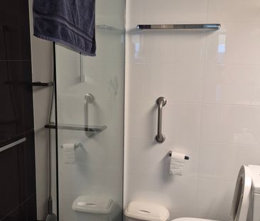 Broadbeach - Photo 6