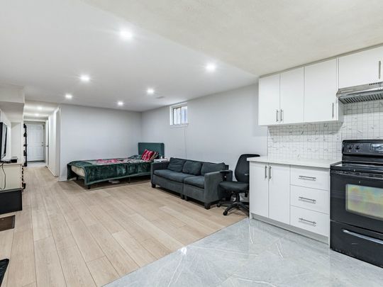 For Lease - 7738 Kittridge Drive Unit# Lower, Mississauga, Ontario - Photo 1