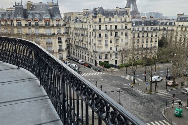 Appartement à louer à Paris 8Ème - Photo 1