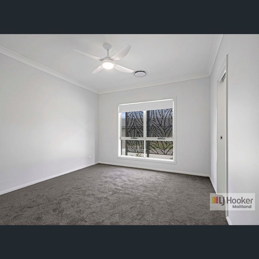 1/24 Tourmaline Drive, Rutherford, NSW 2320 - Photo 1
