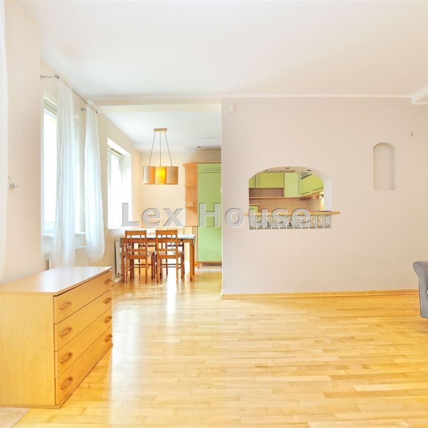 Mieszkanie na wynajem - Photo 1