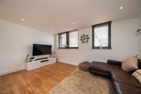 2 bedroom apartment to rent - Photo 2