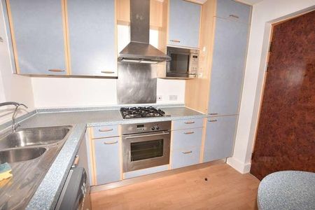 Braeside, Binfield, Bracknell, RG12 - Photo 4