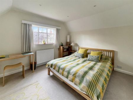 3 bedroom detached house to rent - Photo 5