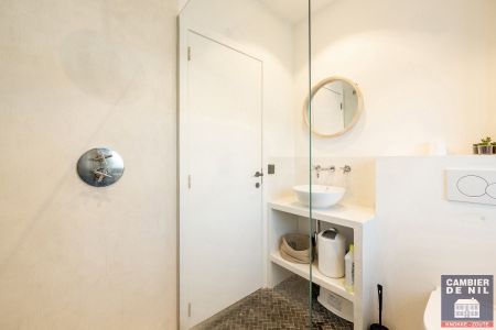 Instapklare, gemeubelde rijwoning met 5 slaapkamers en tuin – hartje Oud-Knokke - Foto 4