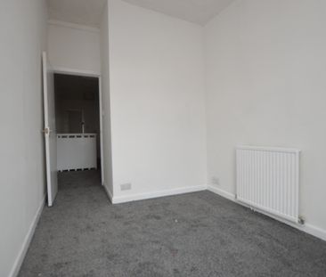 3 Bedroom Terraced House - Photo 5