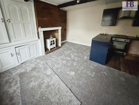 2 bedroom end of terrace house to rent - Photo 4