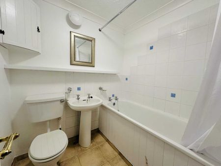 2 bedroom apartment to rent - Photo 2