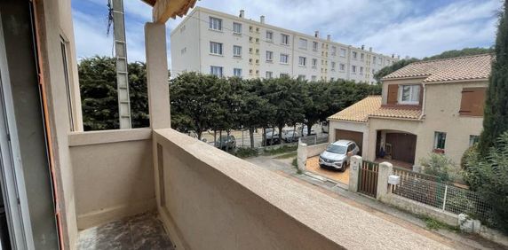 Location appartement T2 28 m² duplex La Seyne sur Mer - Photo 2