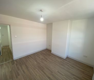 2 Bed Terraced House, Hartington Street, M14 - Photo 2