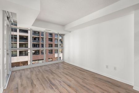 For Lease - 400 Adelaide Street Unit# 502, Toronto, Ontario - Photo 2